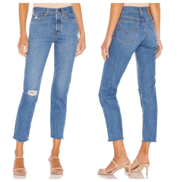 Levi's Premium Wedgie Icon Medium Wash Raw Hem Distressed Denim Jeans Women's 27 - Picture 1 of 16